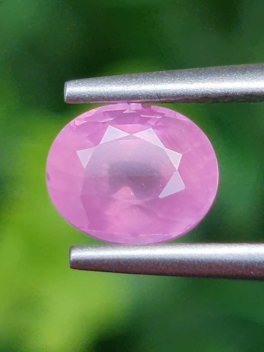 พลอย ชมพู พิ้ง แซฟไฟร์ Pink Sapphire