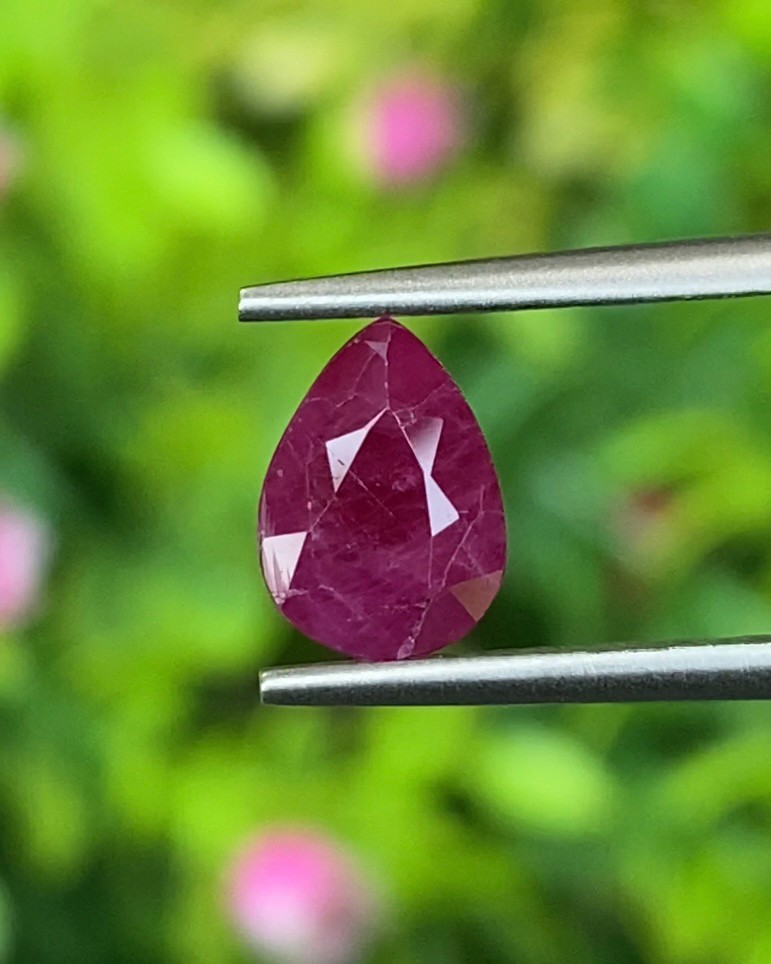 พลอย ทับทิม Ruby sapphire