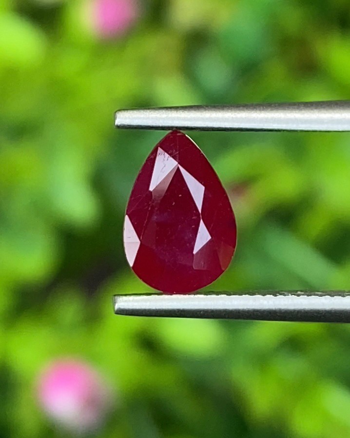 พลอย ทับทิม Ruby sapphire