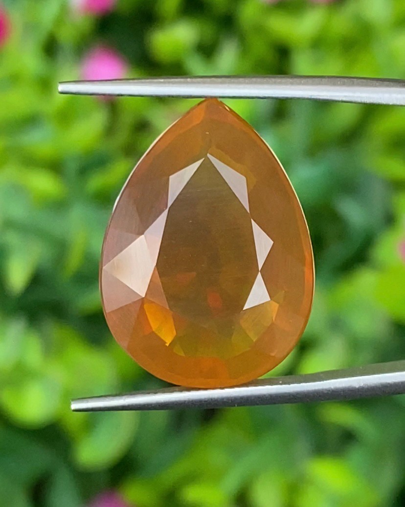 พลอย โอปอล Opal