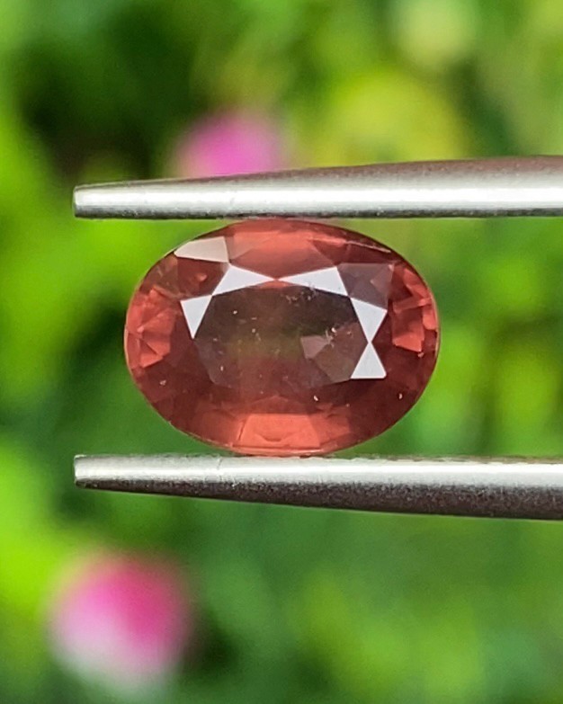 เพทาย Natural Zircon