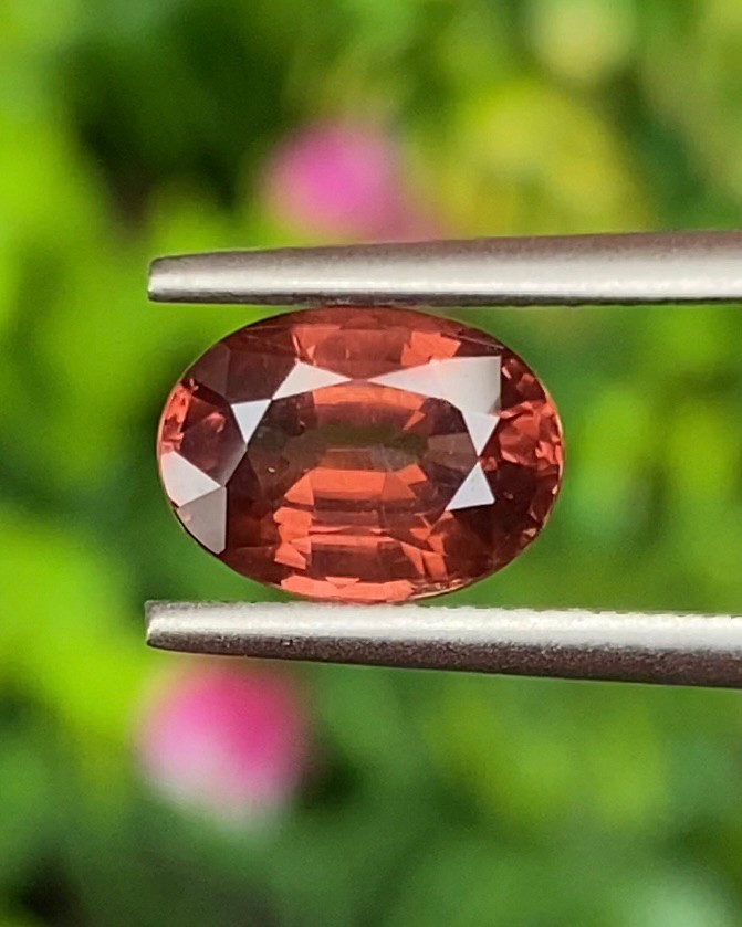เพทาย Natural Zircon
