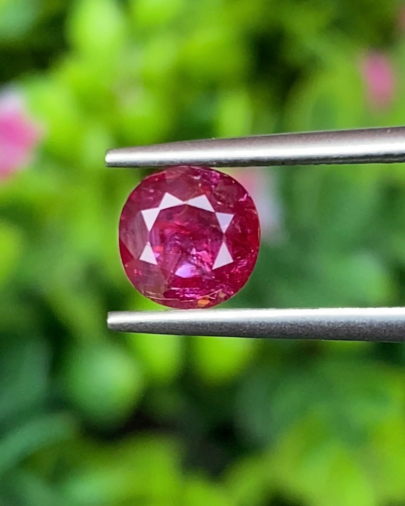 พลอย ทับทิม Ruby sapphire