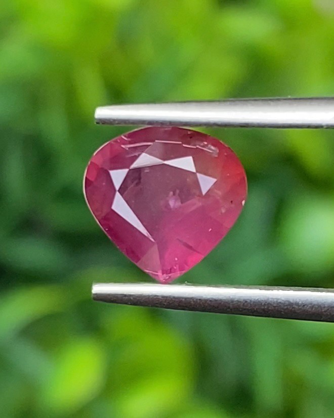 พลอย ทับทิม Ruby sapphire