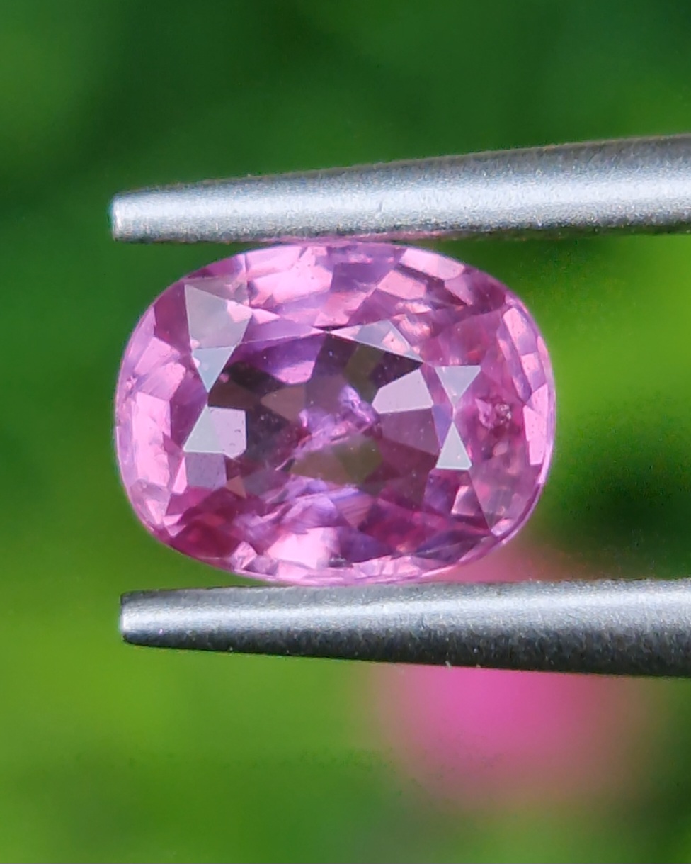 พลอย ชมพู Pink sapphire