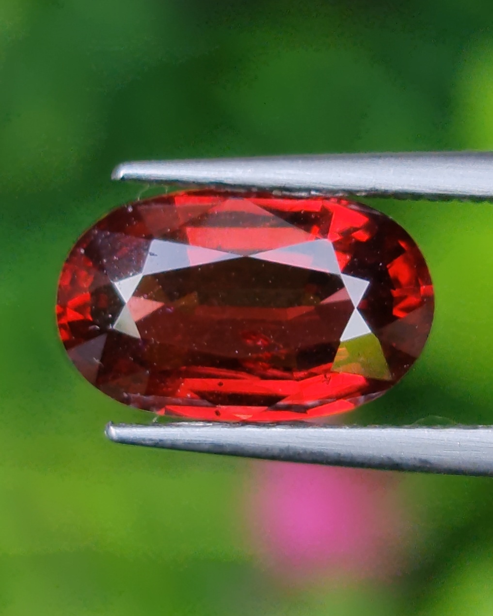 พลอย สเปสซาร์ไทต์ Natural Spessartite Garnet