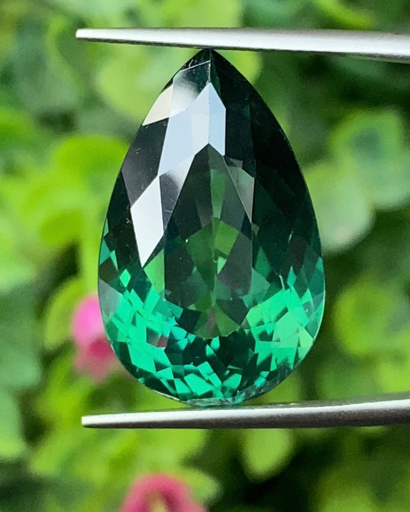 กรีน โทแพซ Green Topaz