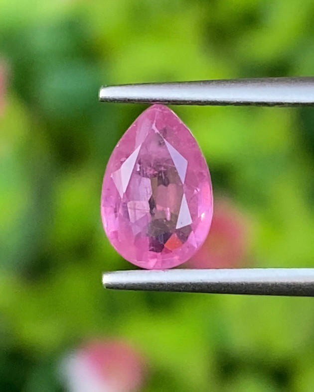 พลอย ชมพู Pink sapphire