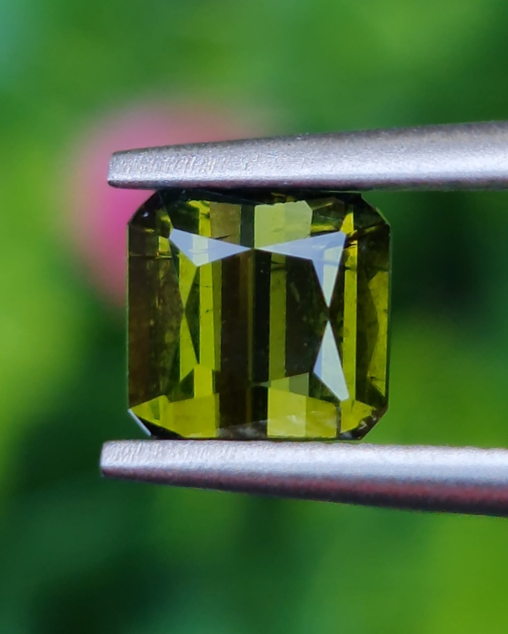 ทัวร์มาลีน Natural Tourmaline