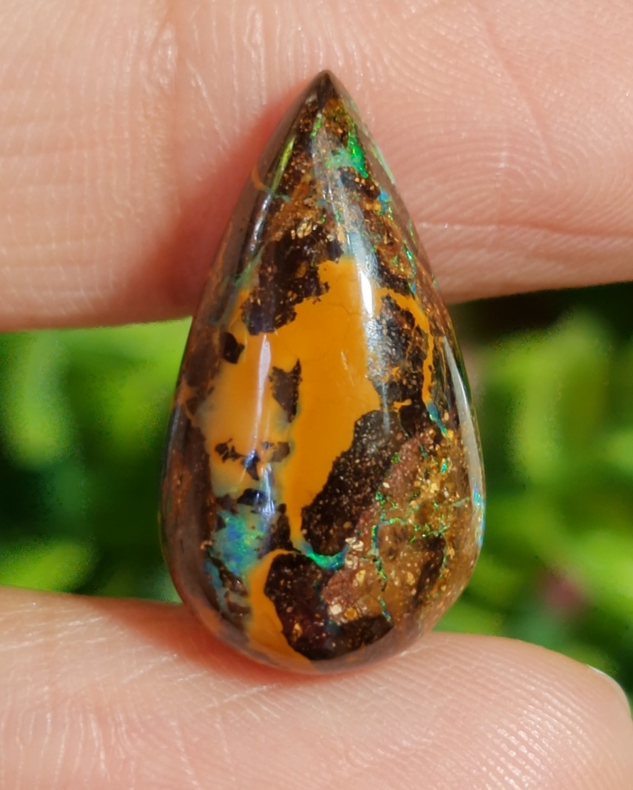 พลอย โอปอล Opal