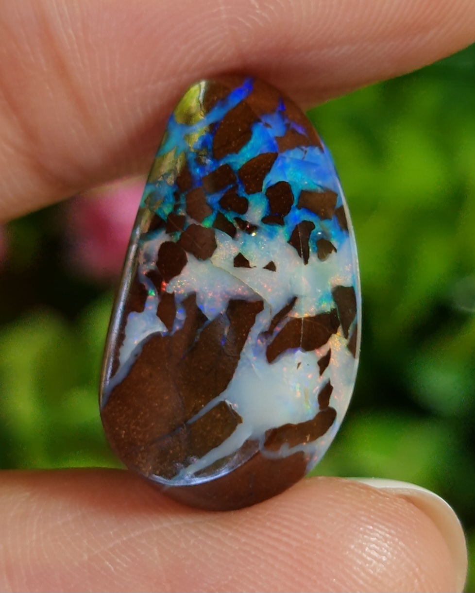 พลอย โอปอล Opal