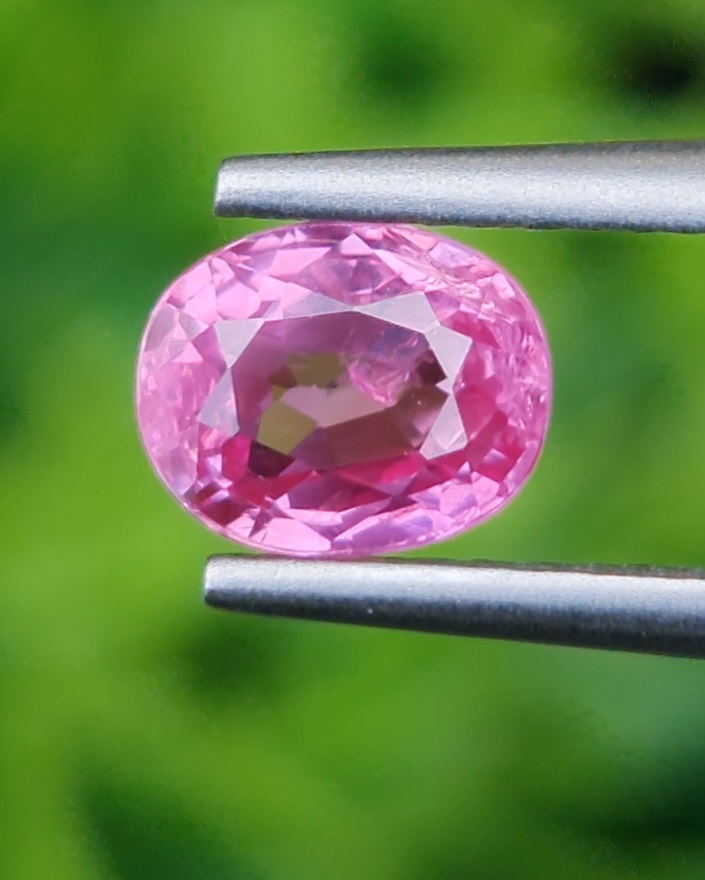 พลอย ชมพู พิ้ง แซฟไฟร์ Pink Sapphire