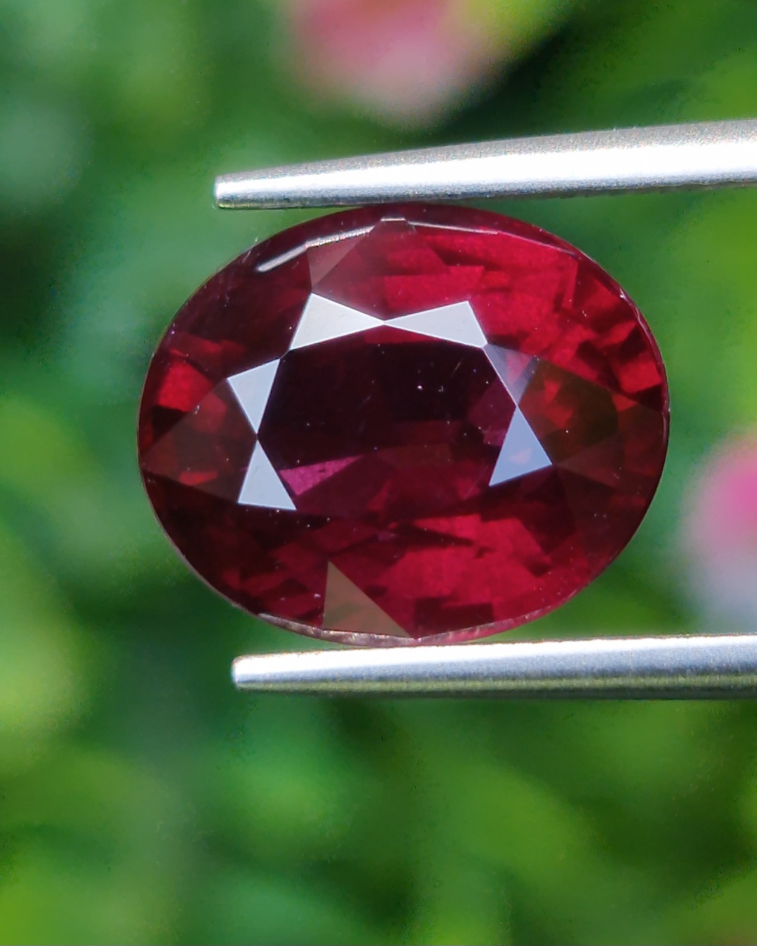โรโดไลต์ กาเน็ท Natural Rhodolite Garnet