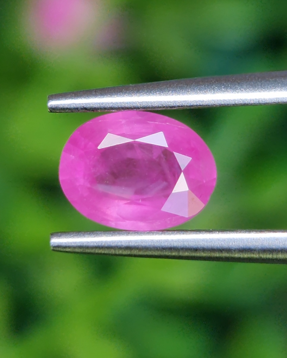 พลอย ชมพู พิ้ง แซฟไฟร์ Pink Sapphire