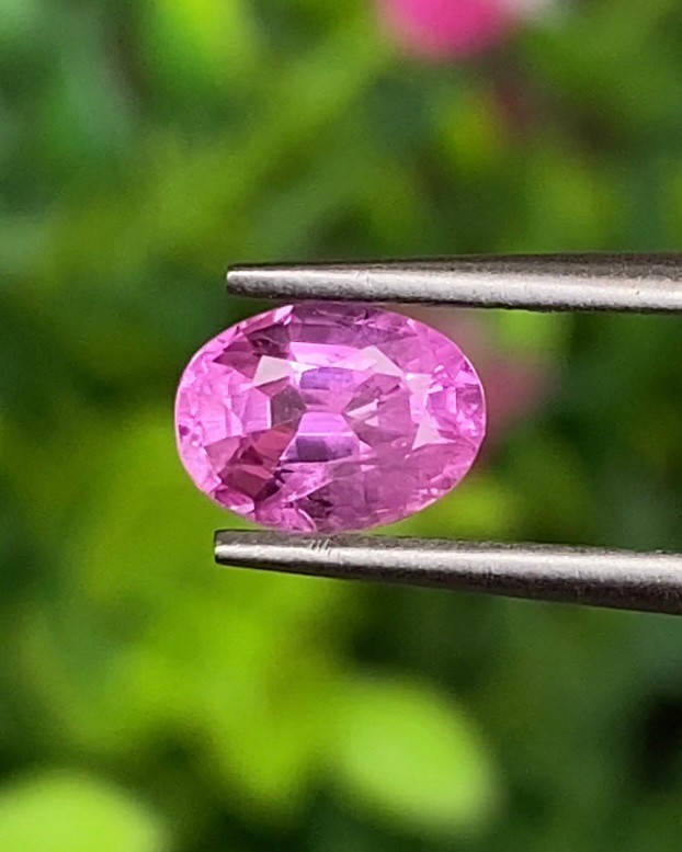 พลอย ชมพู พิ้ง แซฟไฟร์ Pink Sapphire