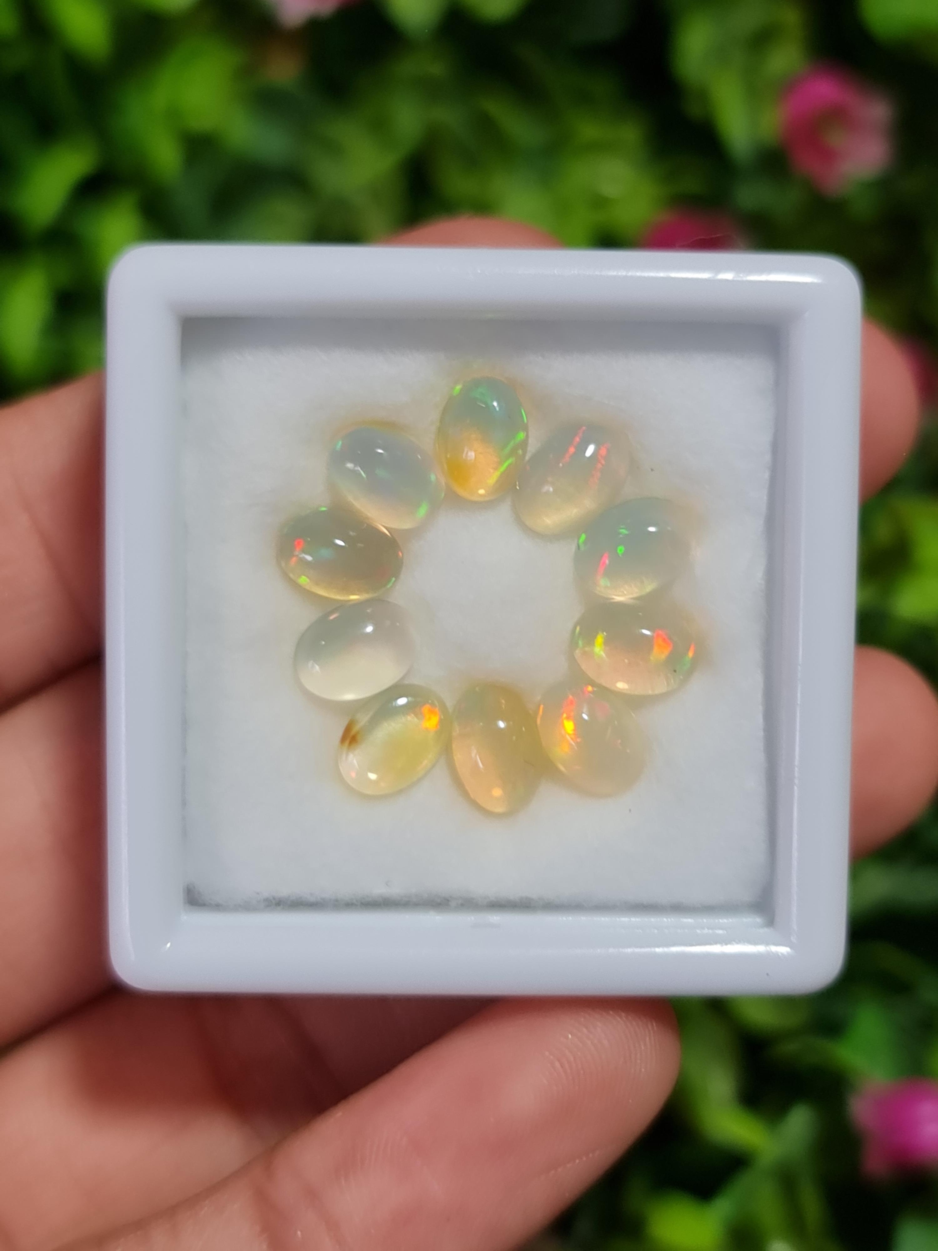 พลอย โอปอล Opal
