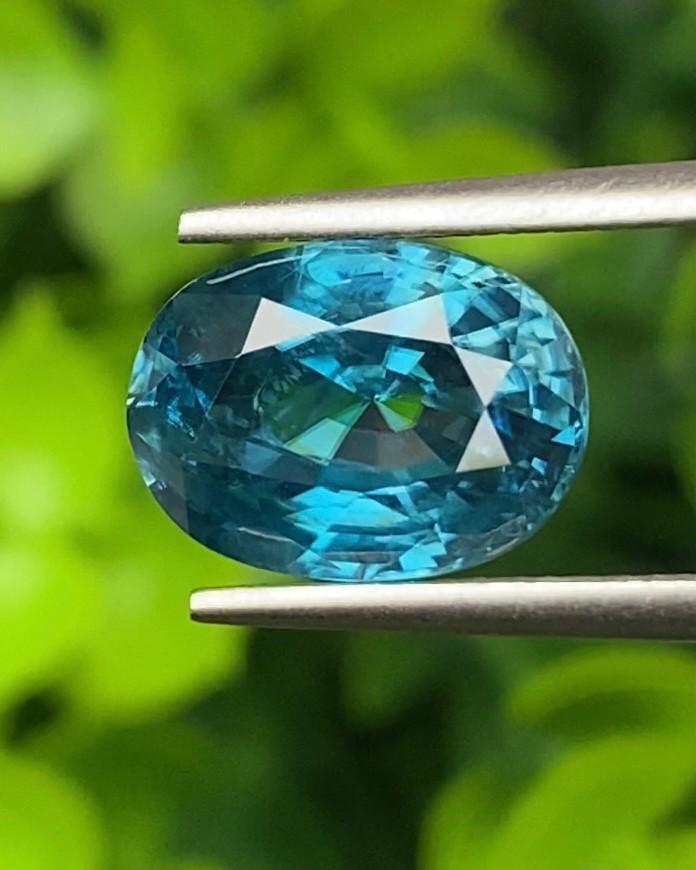เพทาย Natural Zircon