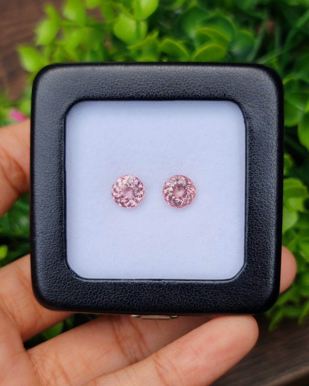 มาลายา การ์เน็ต Malaya Garnet (Pyrope-Spessartite Garnet)