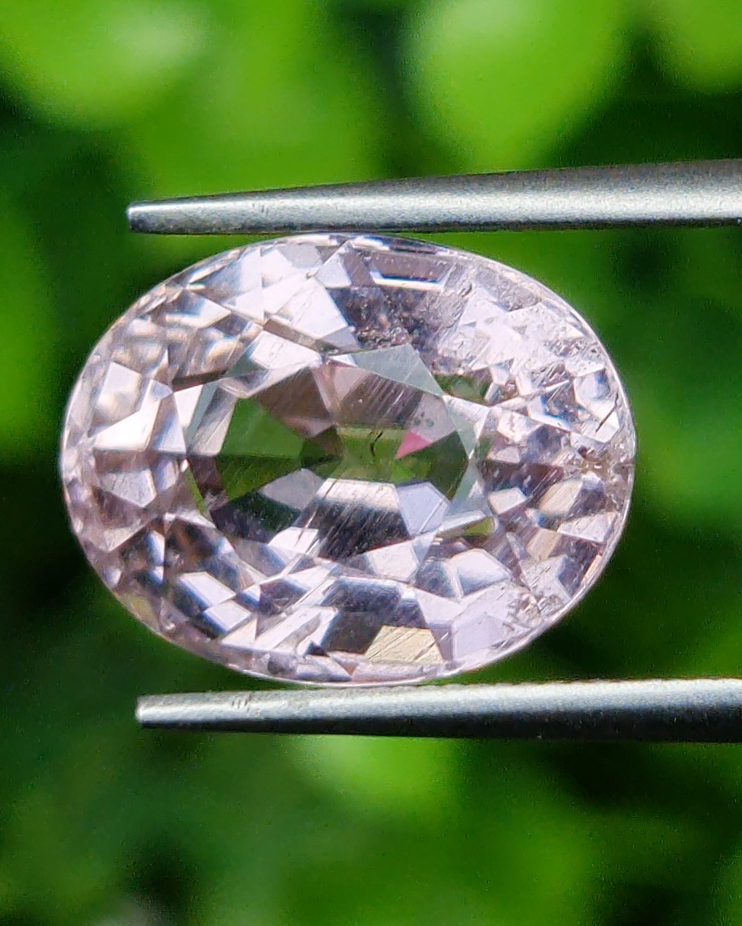 ทัวร์มาลีน Natural Tourmaline