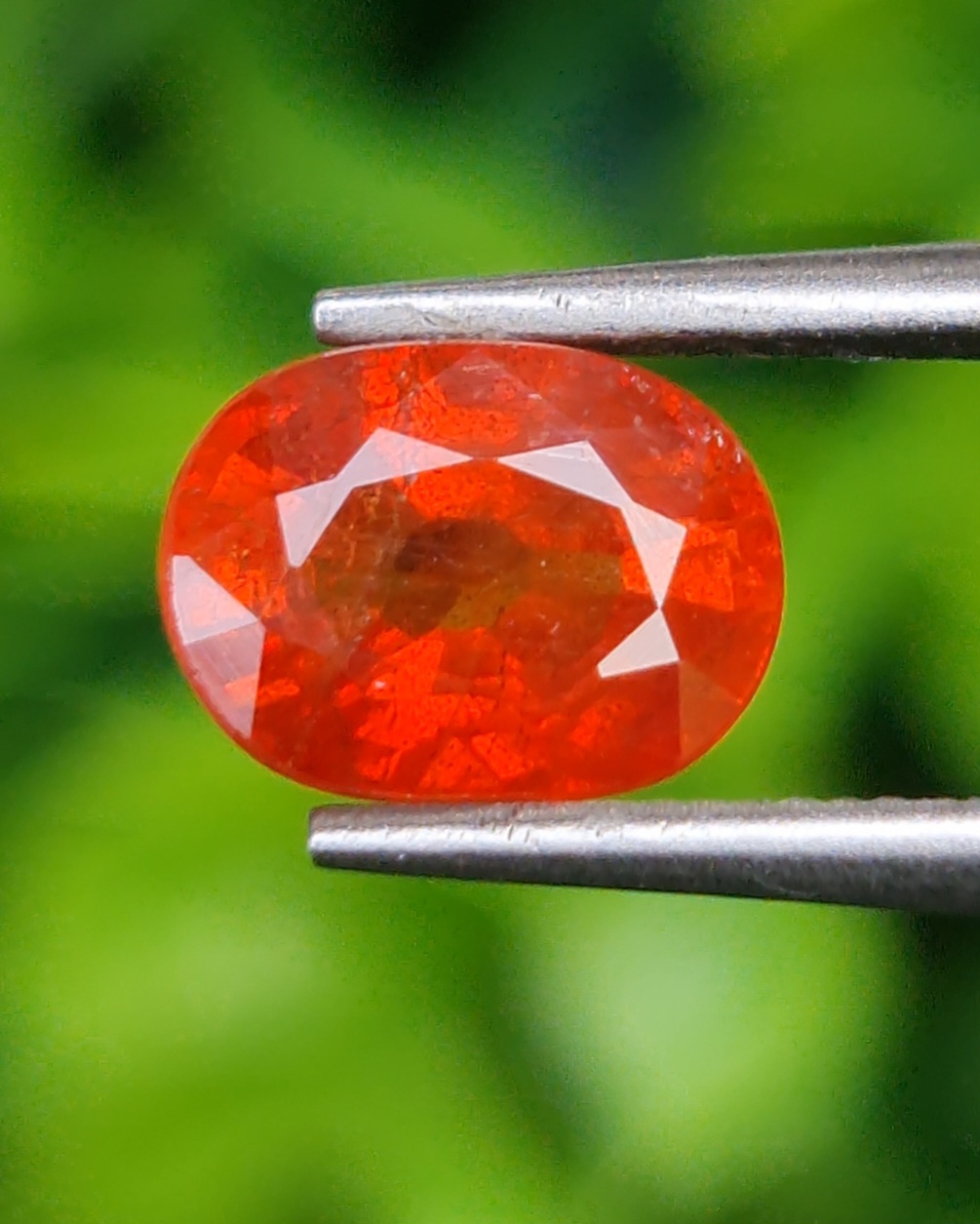 บุษราคัม (Yellow Sapphire)