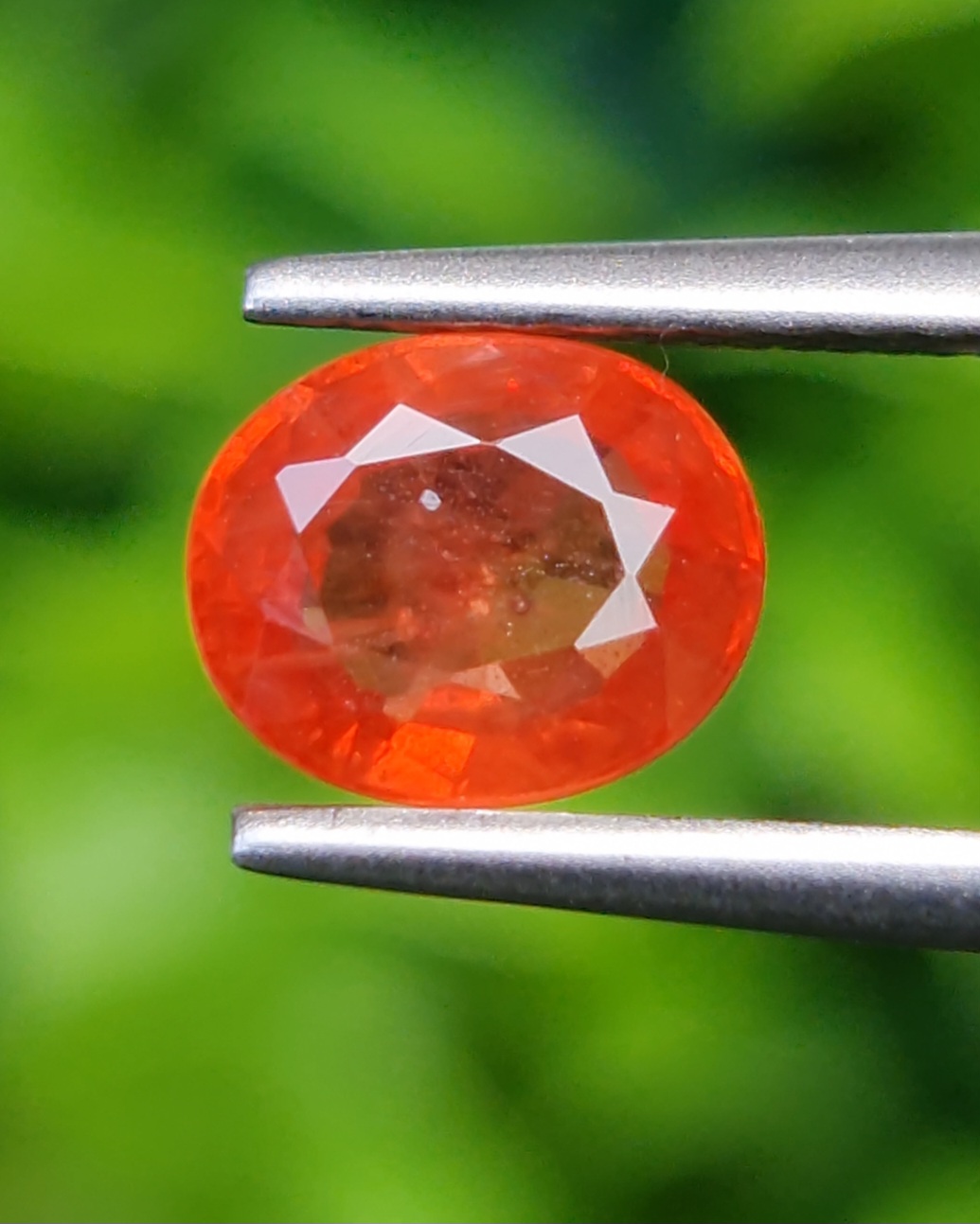 บุษราคัม (Yellow Sapphire)