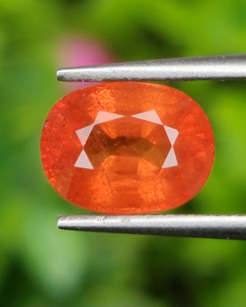 บุษราคัม (Yellow Sapphire)