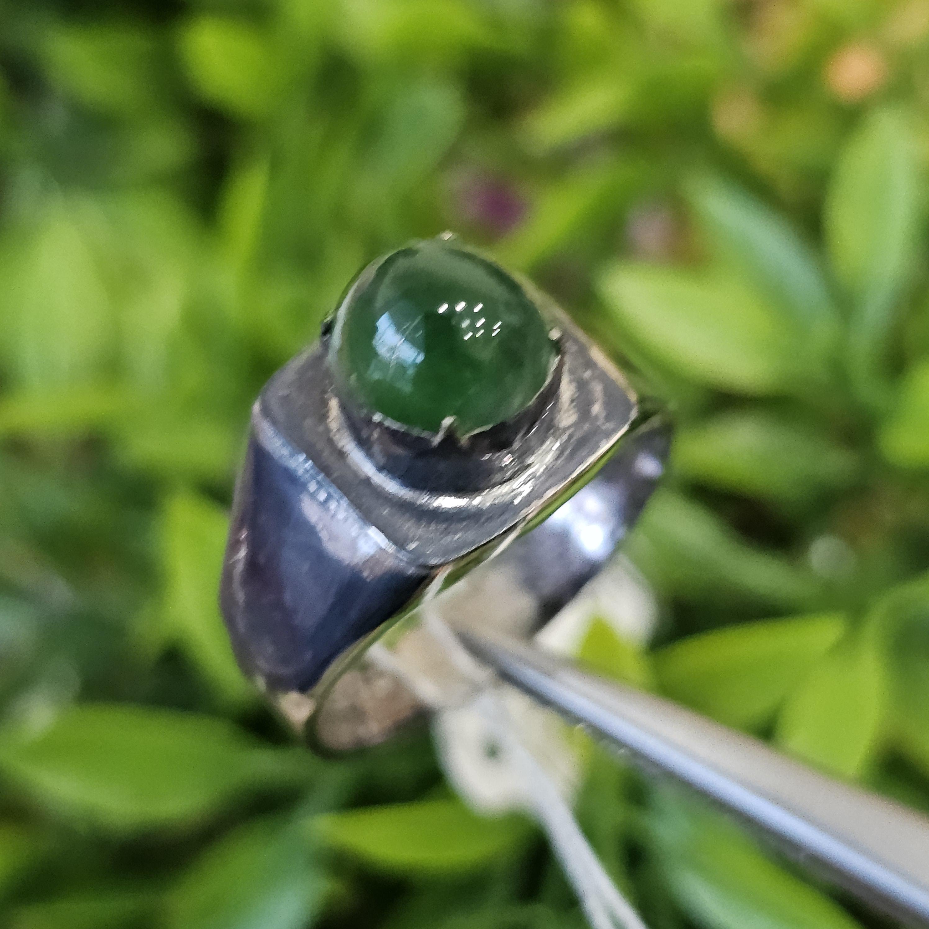 แหวน หยก (jadeite Ring)