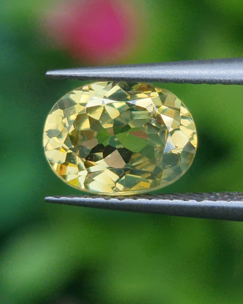 พลอย คริโซเบริล Natural Chrysoberyl