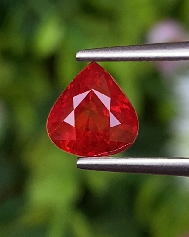 ทับทิม Natural Ruby Sapphire
