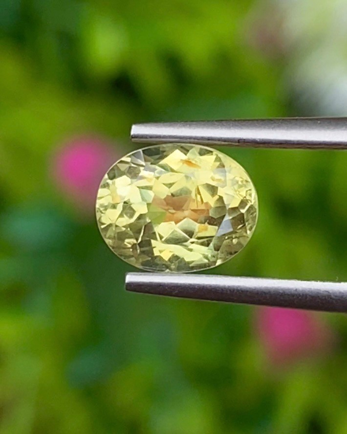 พลอย คริโซเบริล Natural Chrysoberyl