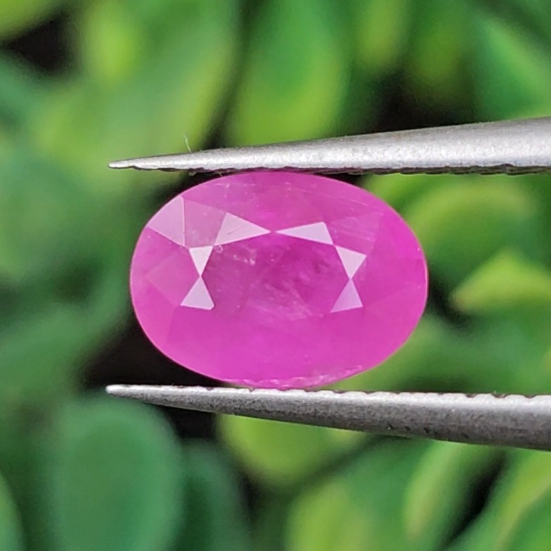 พลอย ชมพู พิ้ง แซฟไฟร์ Pink Sapphire