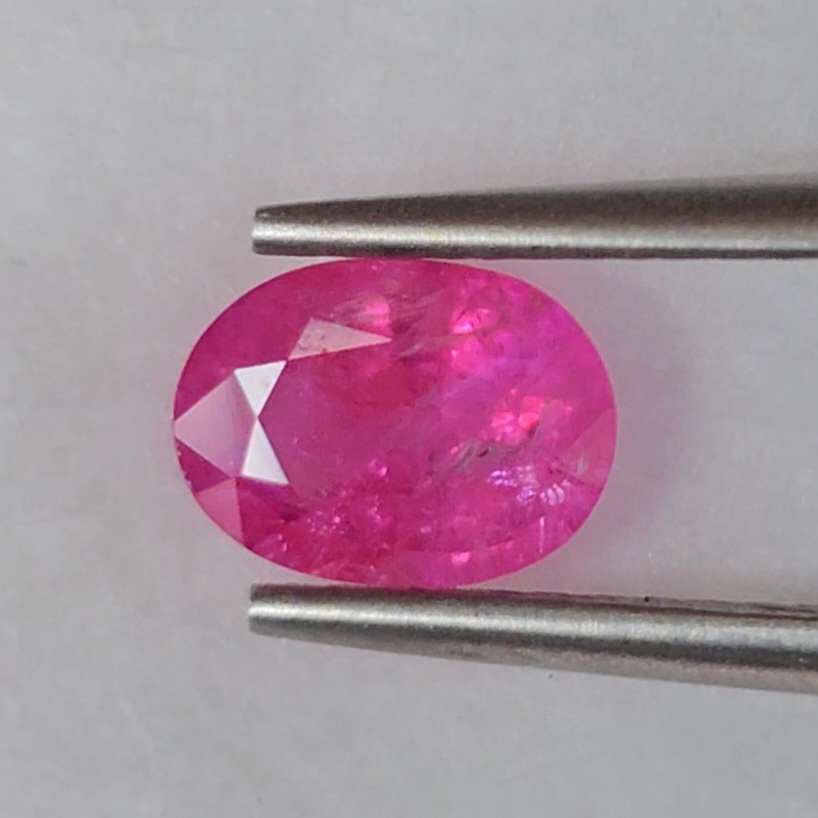พลอย ชมพู พิ้ง แซฟไฟร์ Pink Sapphire