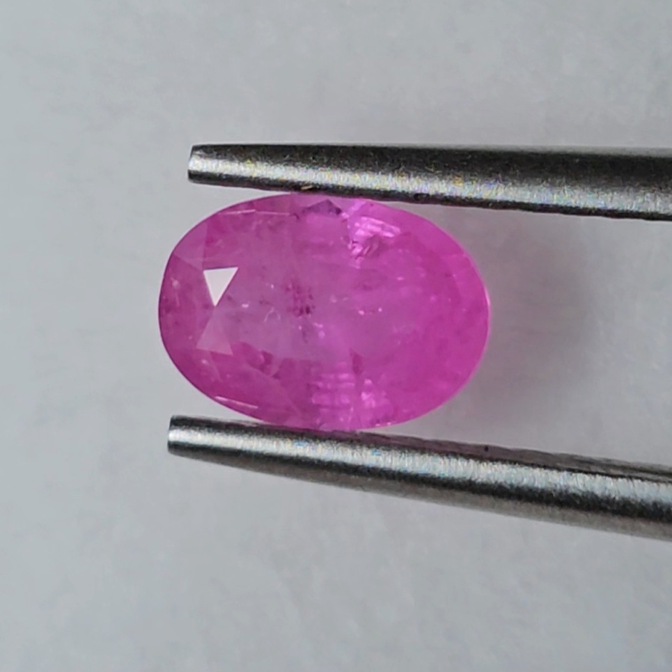 พลอย ชมพู พิ้ง แซฟไฟร์ Pink Sapphire