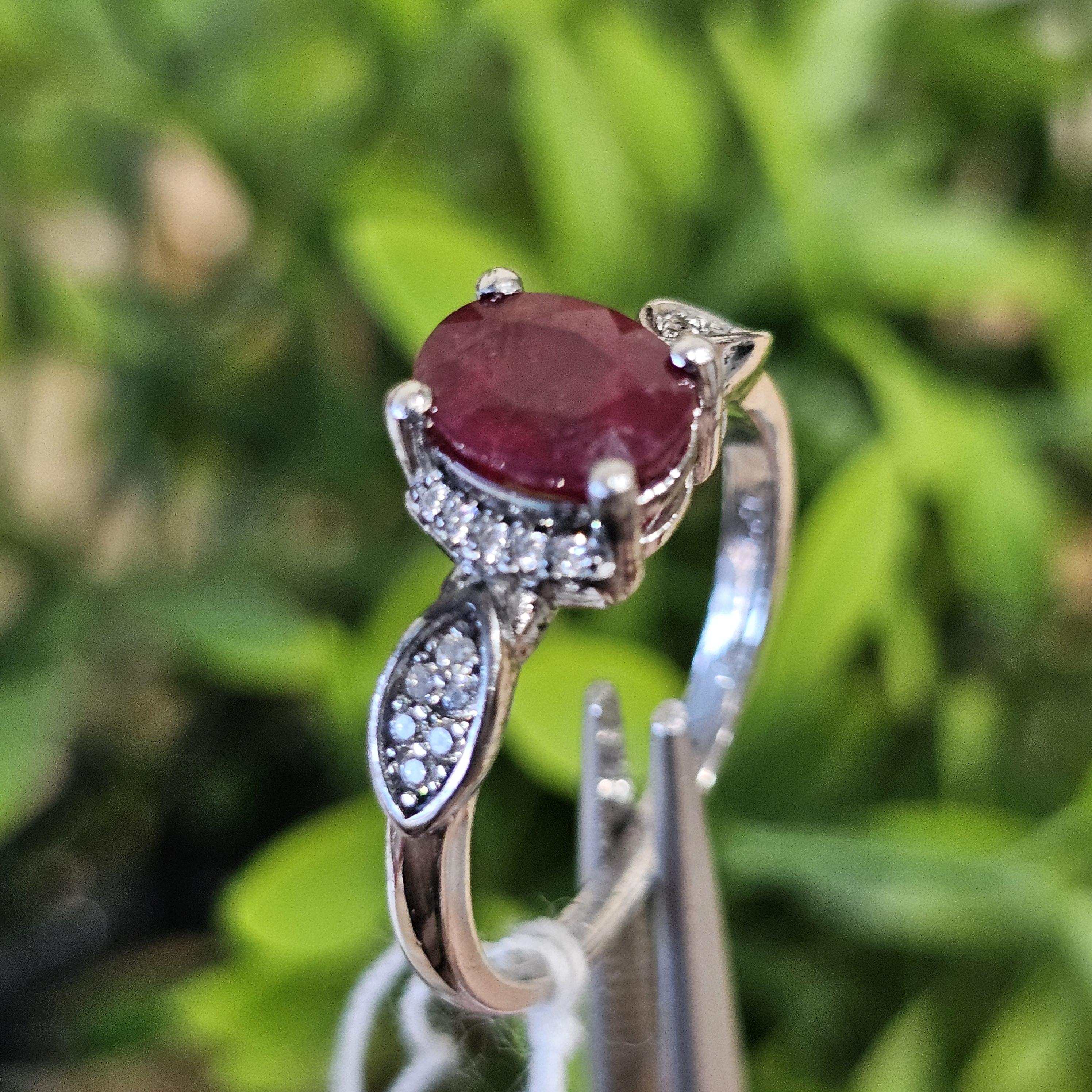ทับทิม Ruby Sapphire