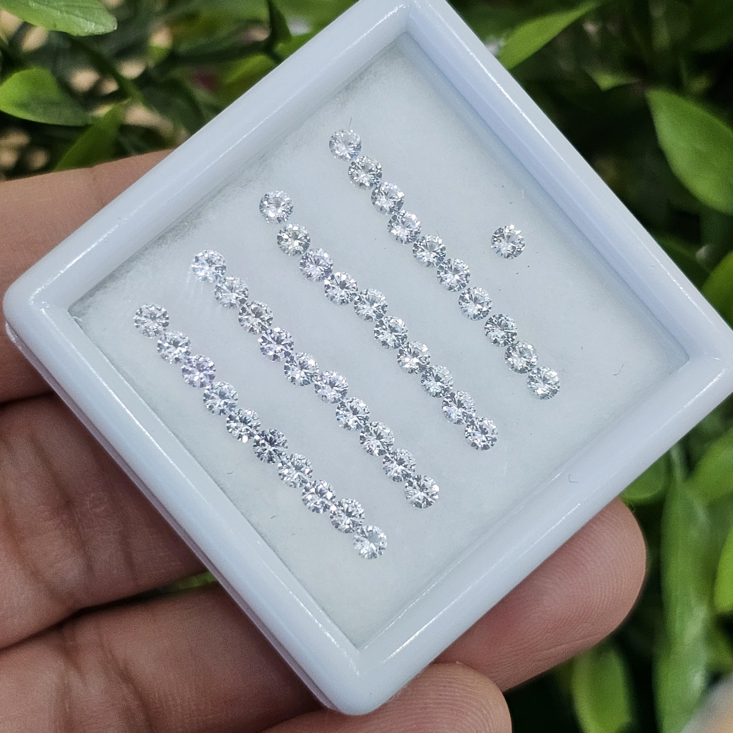 ไวท์ แซฟไฟร์ White Sapphire