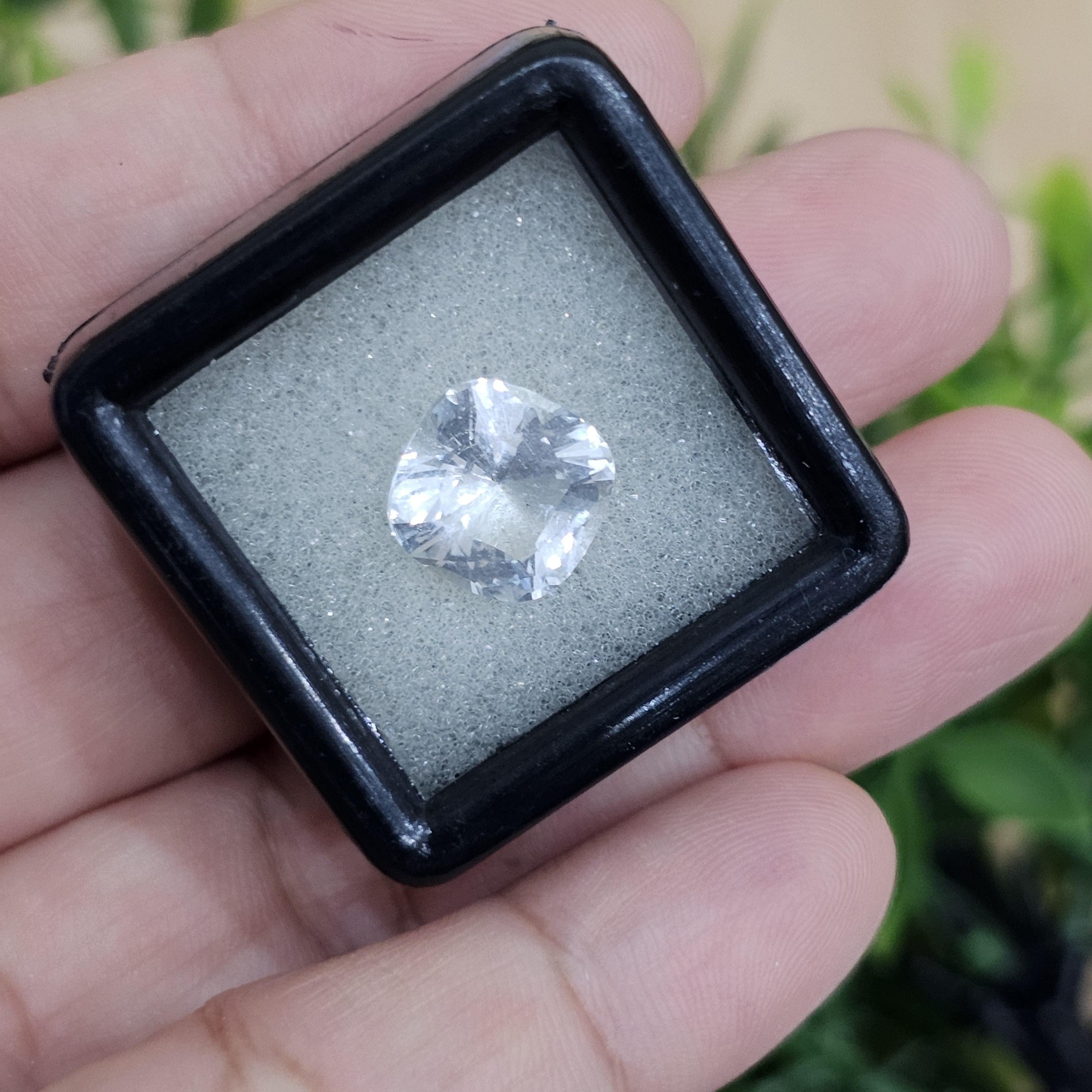 โทแพซ Topaz