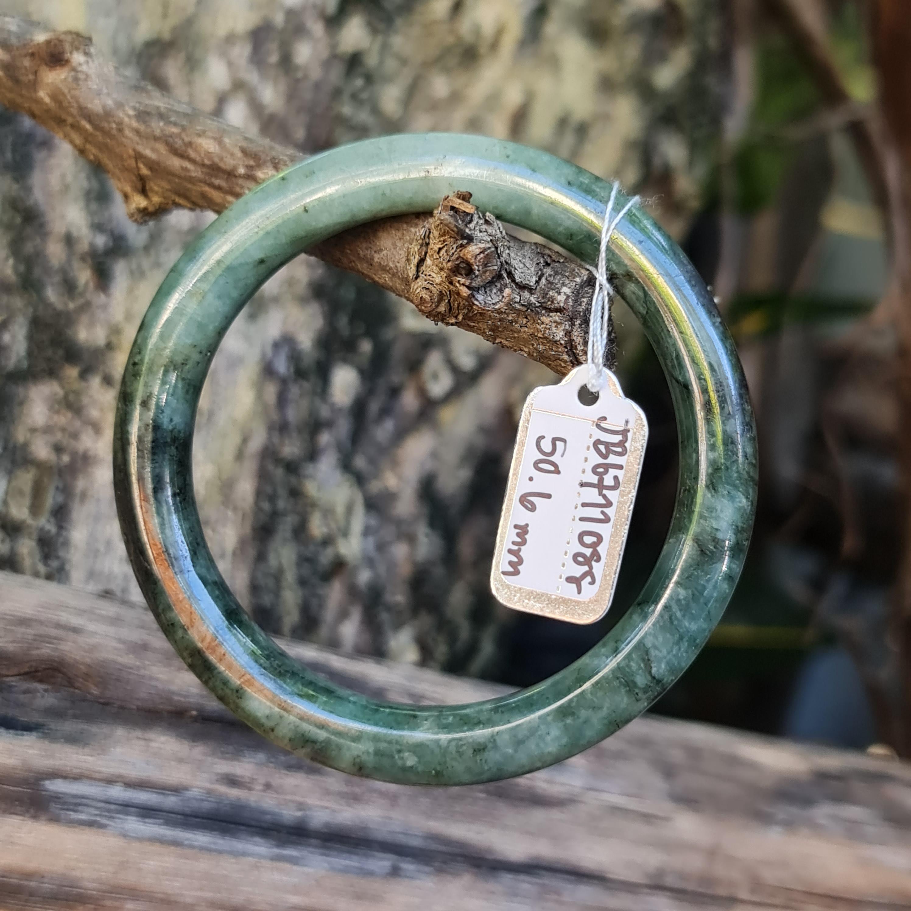หยกแท้ Jadeite