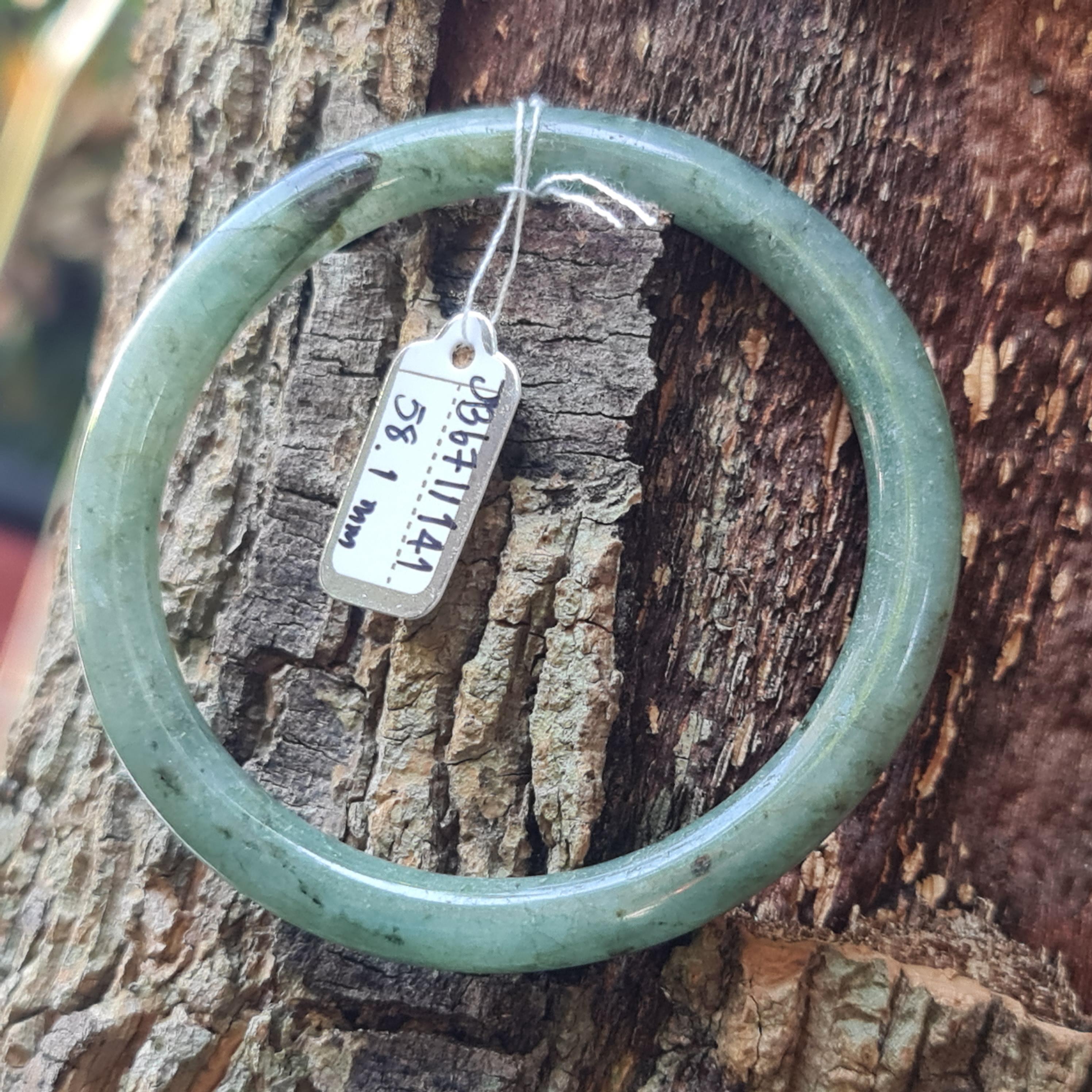 หยกแท้ Jadeite