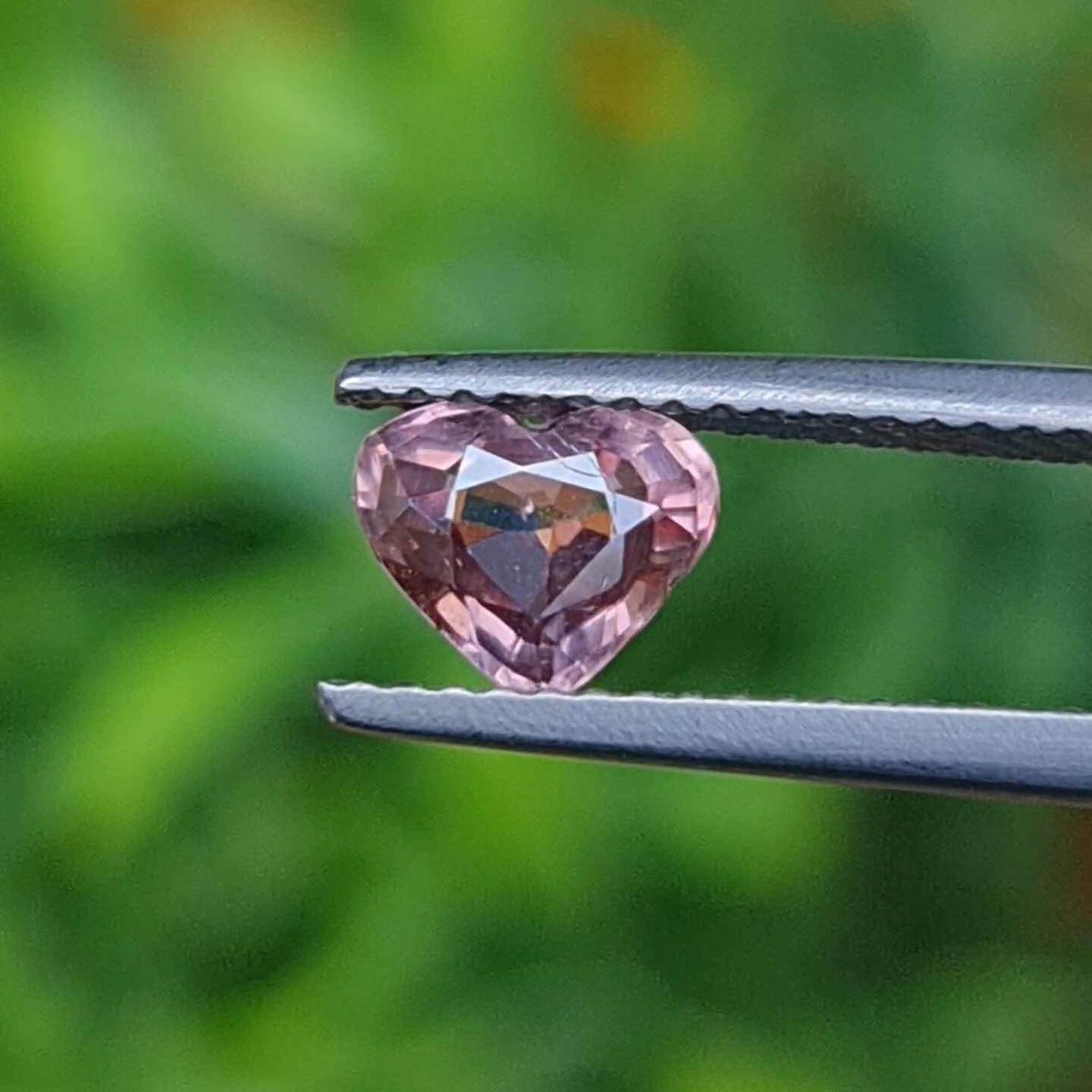 พัดพารัดชา Padparadscha Sapphire