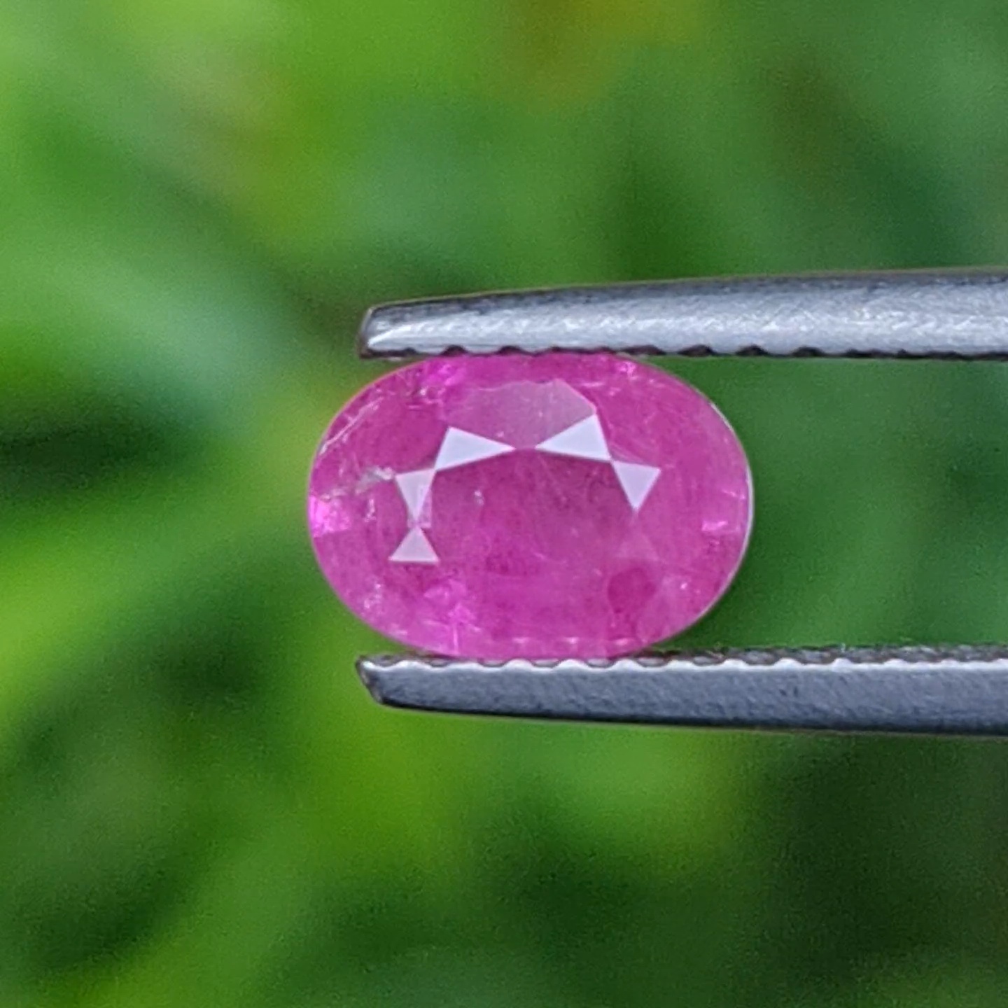 พลอย ชมพู พิ้ง แซฟไฟร์ Pink Sapphire