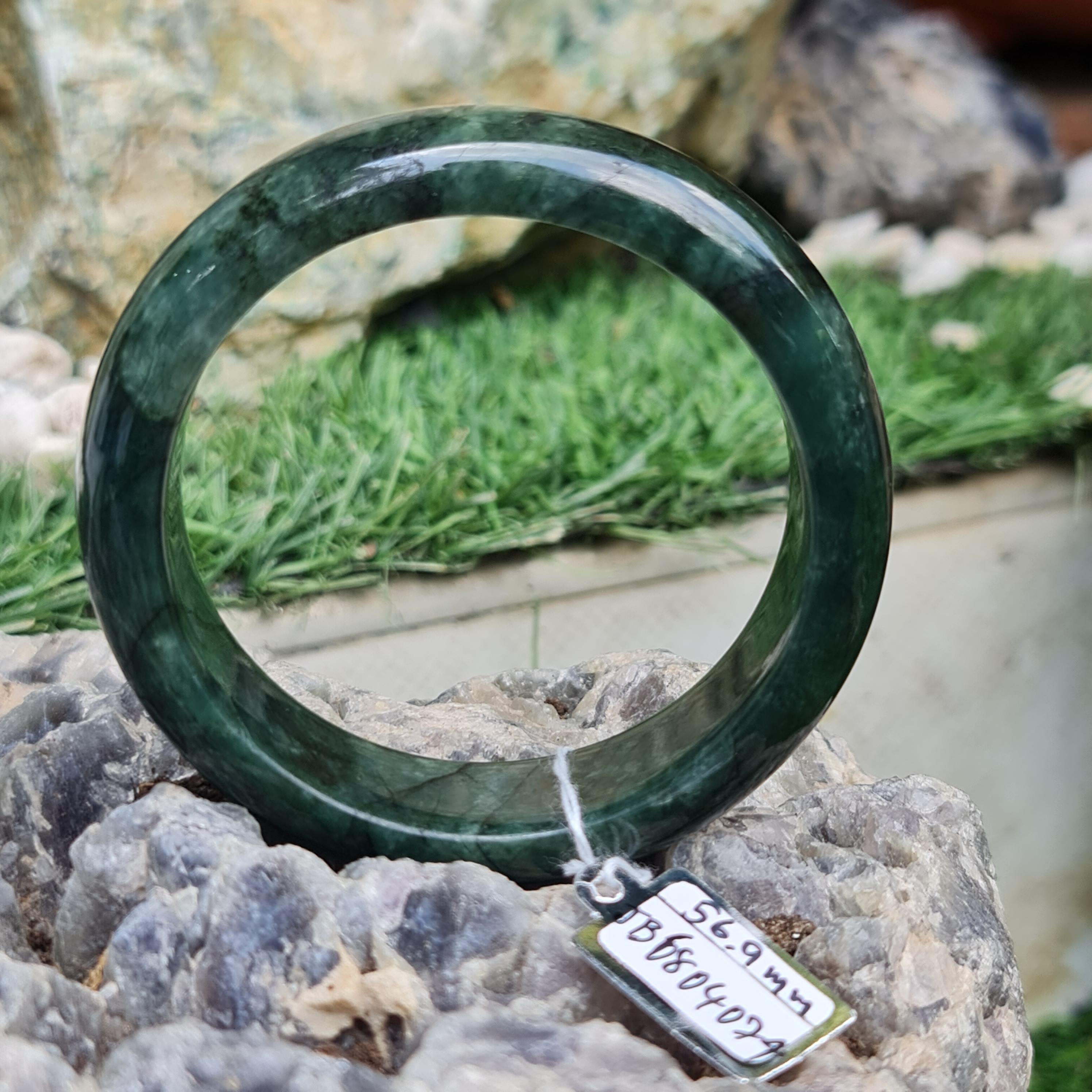 หยกแท้ Jadeite
