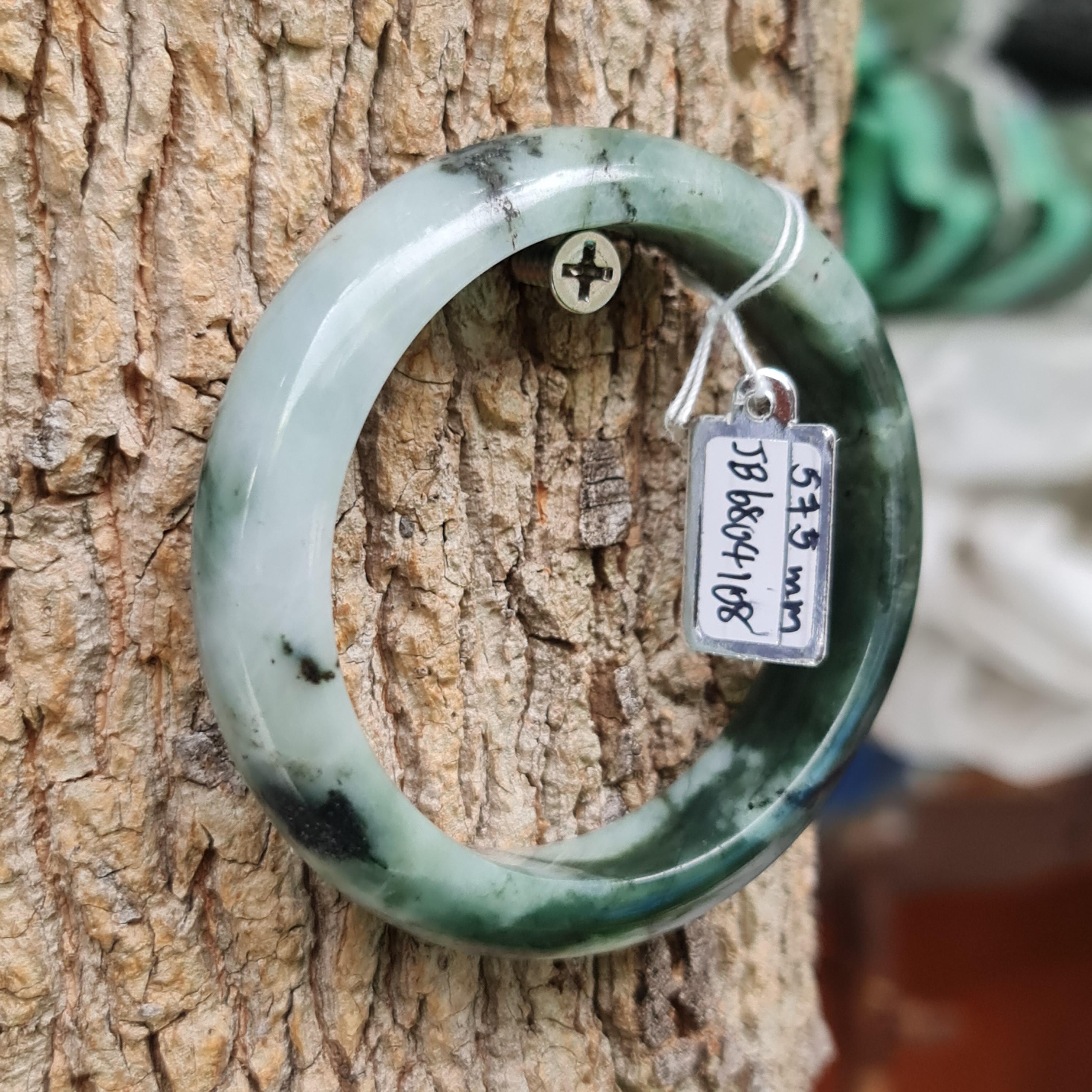 หยกแท้ Jadeite