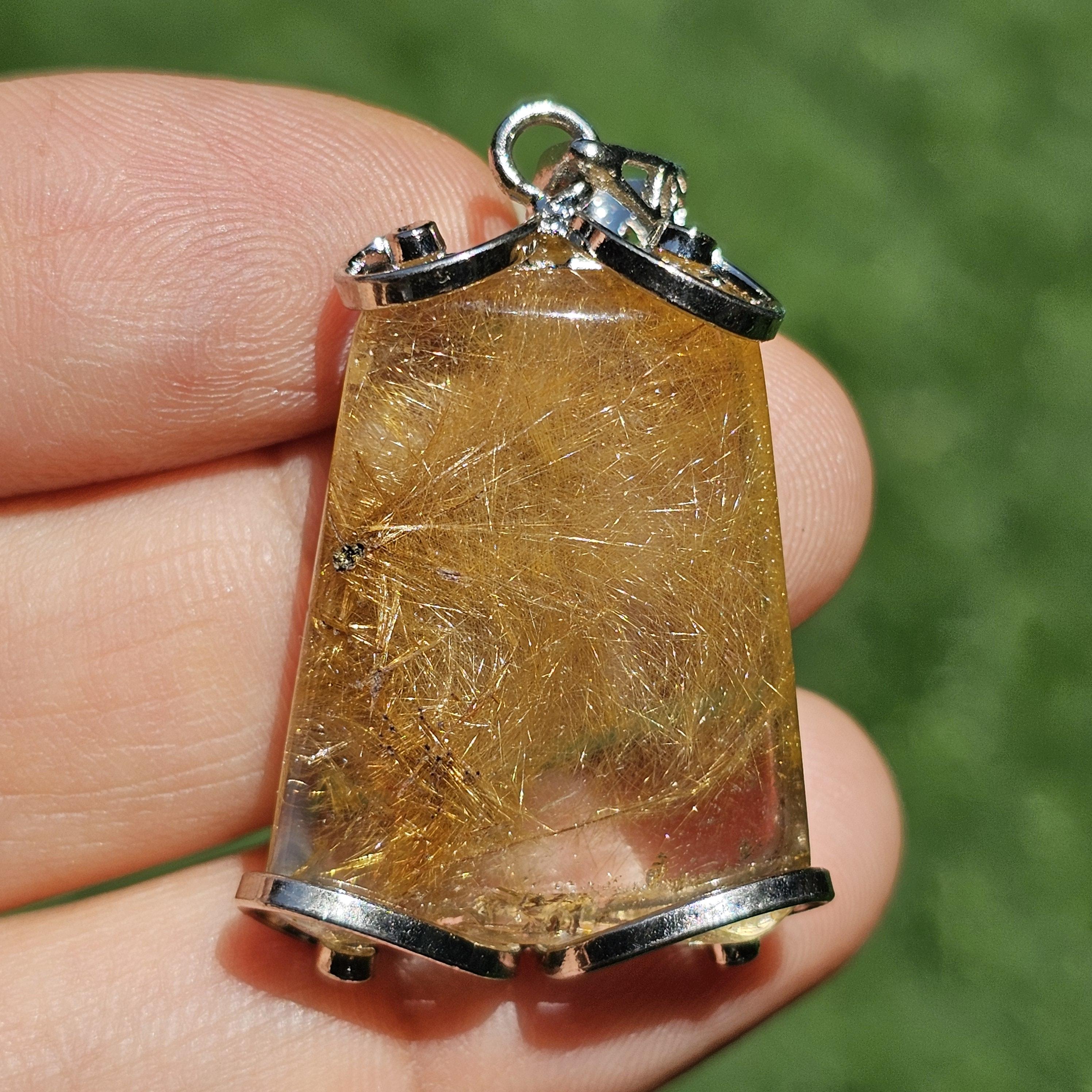 ไหมทอง ควอตซ์ Golden Rutilated Quartz