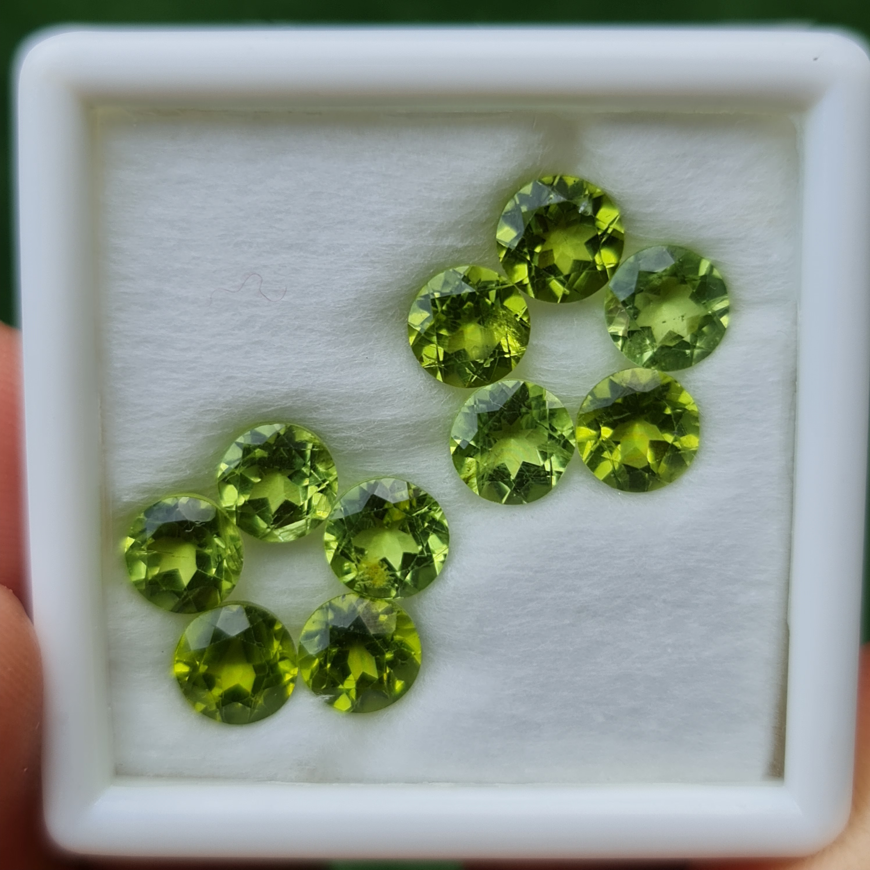 เพอริดอต Natural Peridot