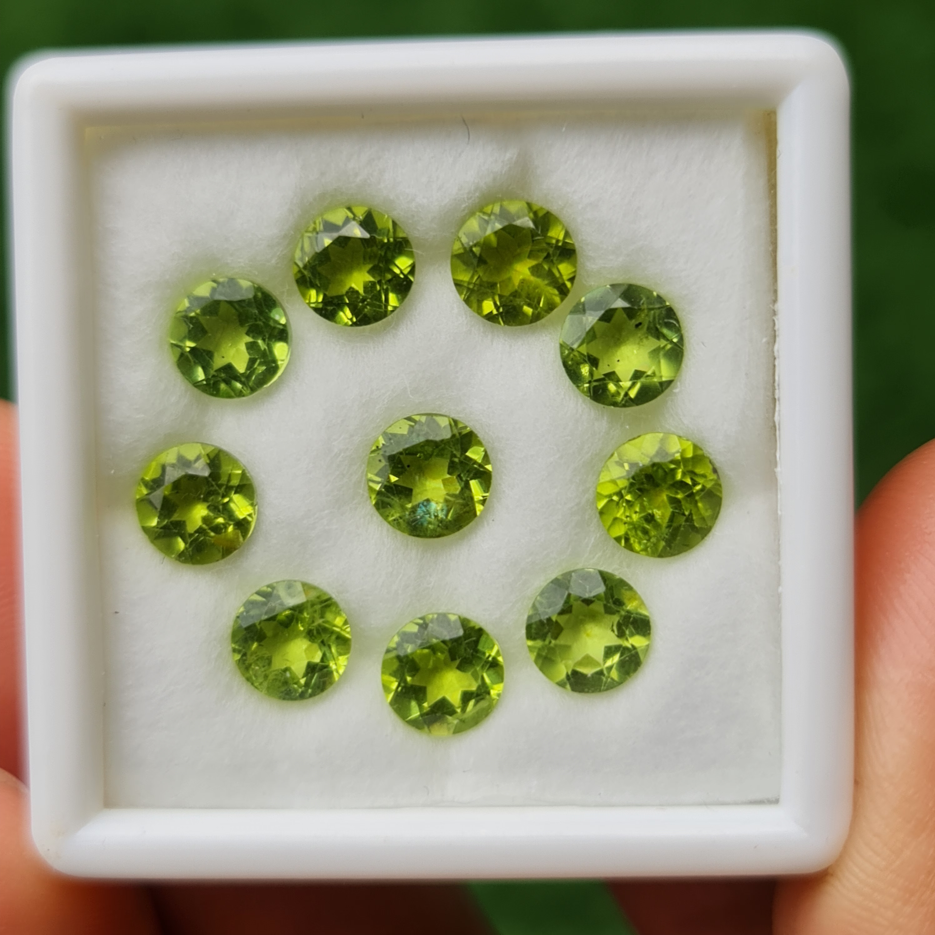 เพอริดอต Natural Peridot