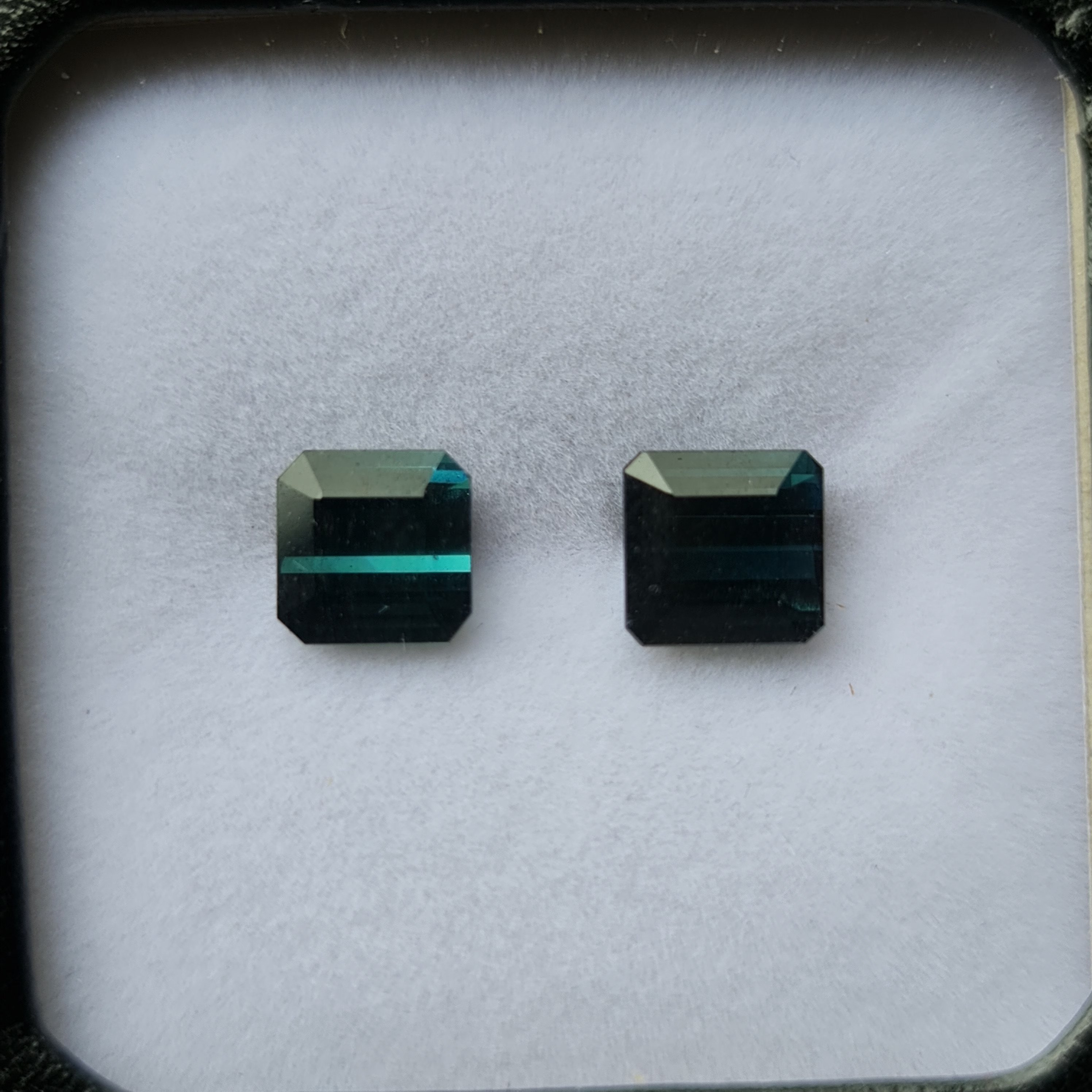 ลากูน ทัวร์มาลีน (Ragoon Tourmaline)