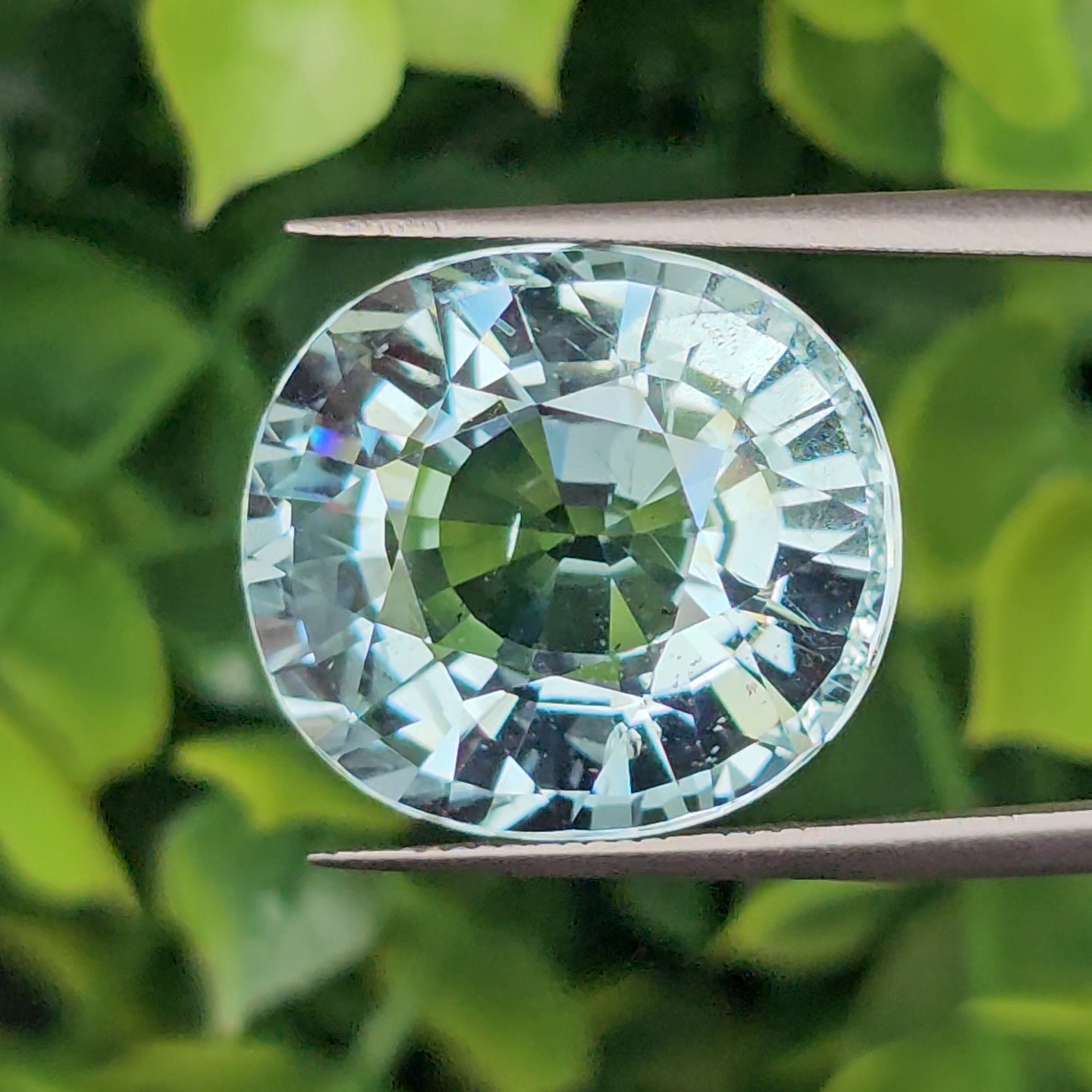 พลอย อความารีน Aquamarine
