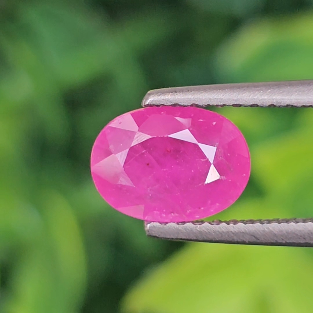 พลอย ชมพู พิ้ง แซฟไฟร์ Pink Sapphire