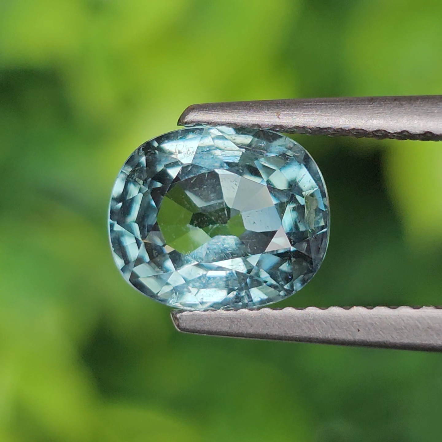 ทัวร์มาลีน (Tourmaline)