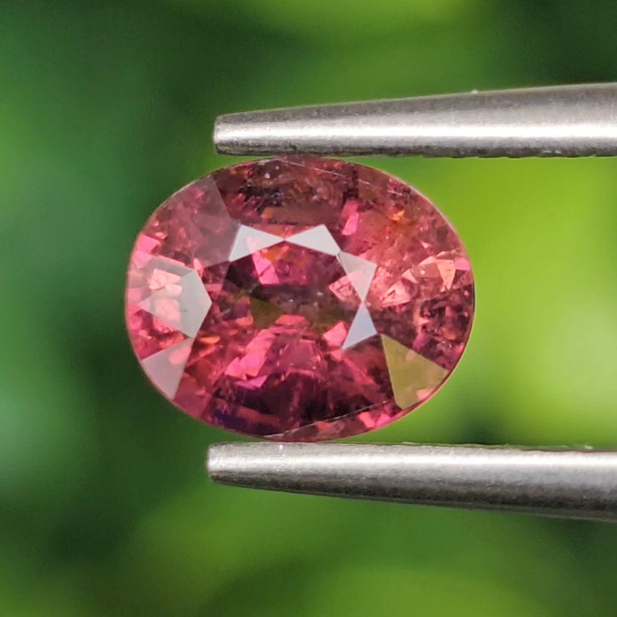 ทัวร์มาลีน Natural Tourmaline